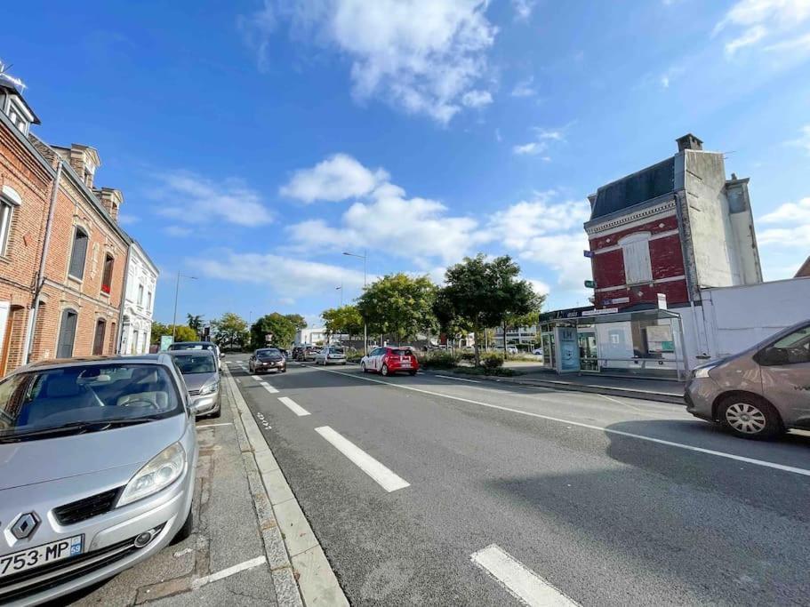 4 Chambres - Grande Maison - Parking - Jardin Amiens Exterior foto