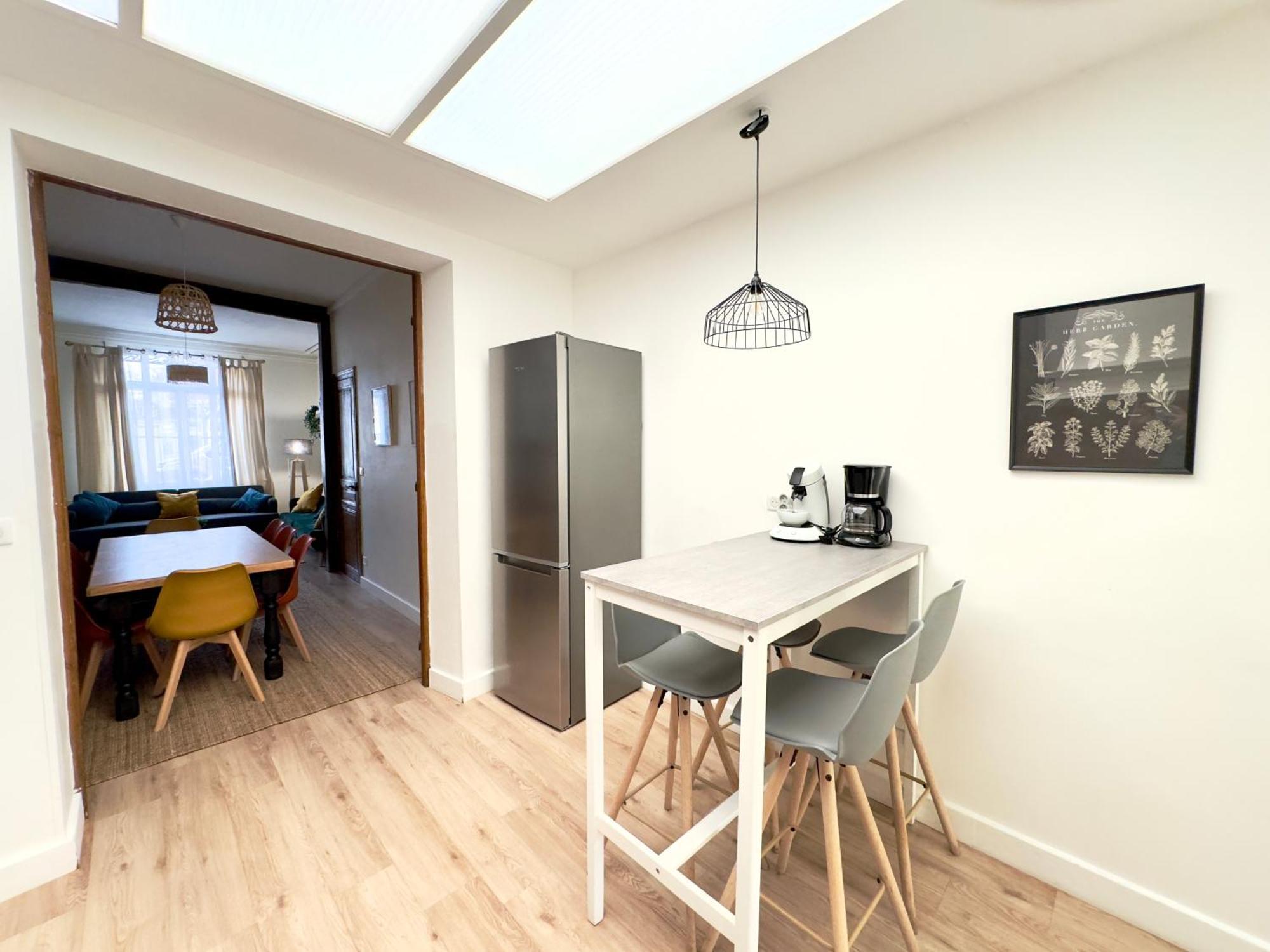 4 Chambres - Grande Maison - Parking - Jardin Amiens Exterior foto